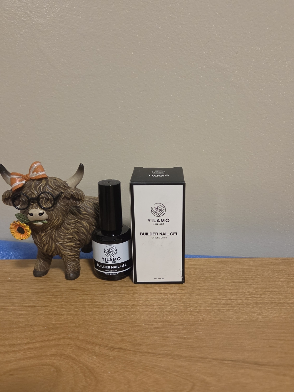 Yilamo Builder Nail Gel - Black & White Packaging